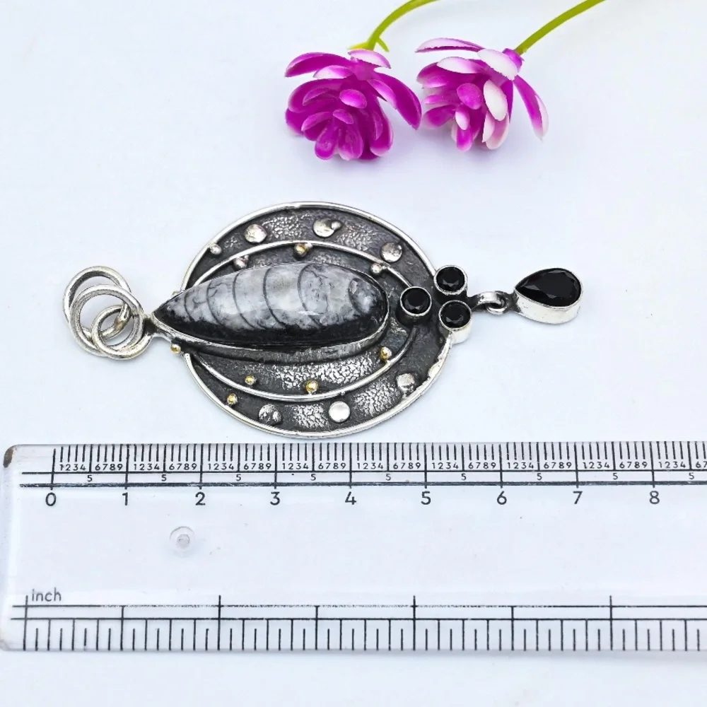 Natural Orthoceras Fossil and Black Spinel Pendant. - Picture 5 of 6